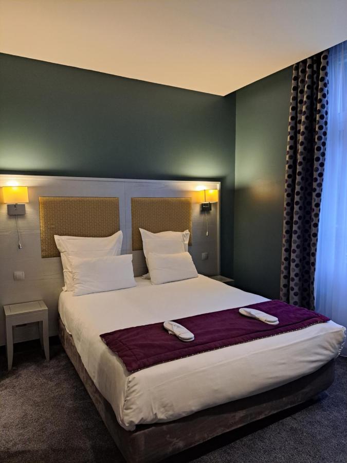 L'univers Hotel 4*